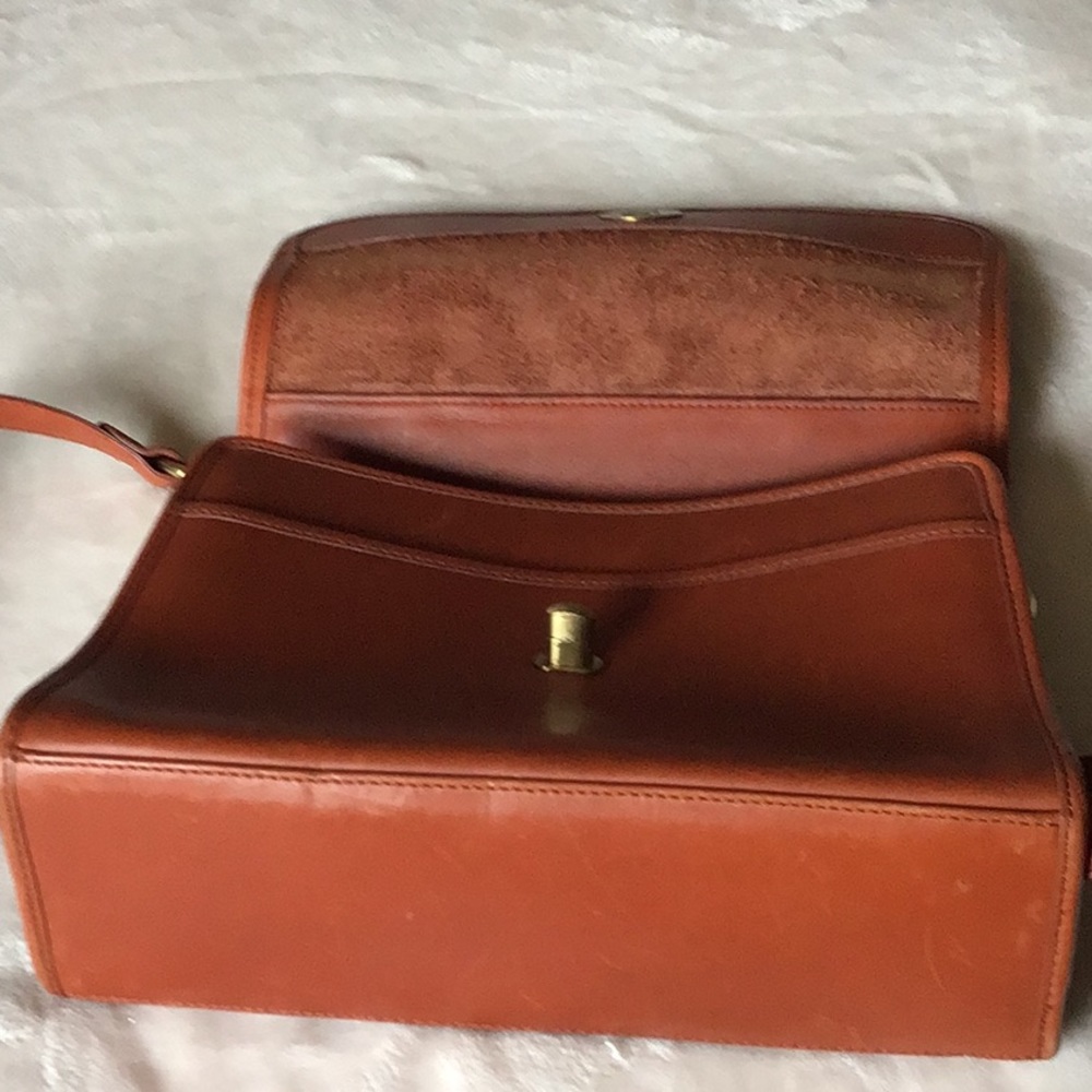 Coach Bags - Picture 7 of 9